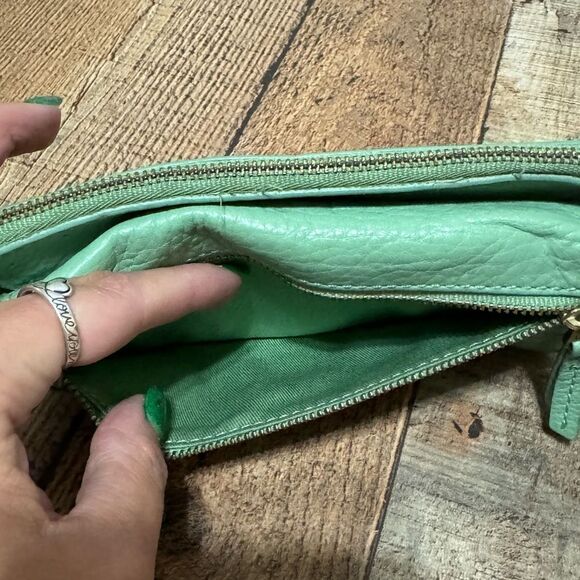 Fossil mint green leather wallet - Picture 4 of 7